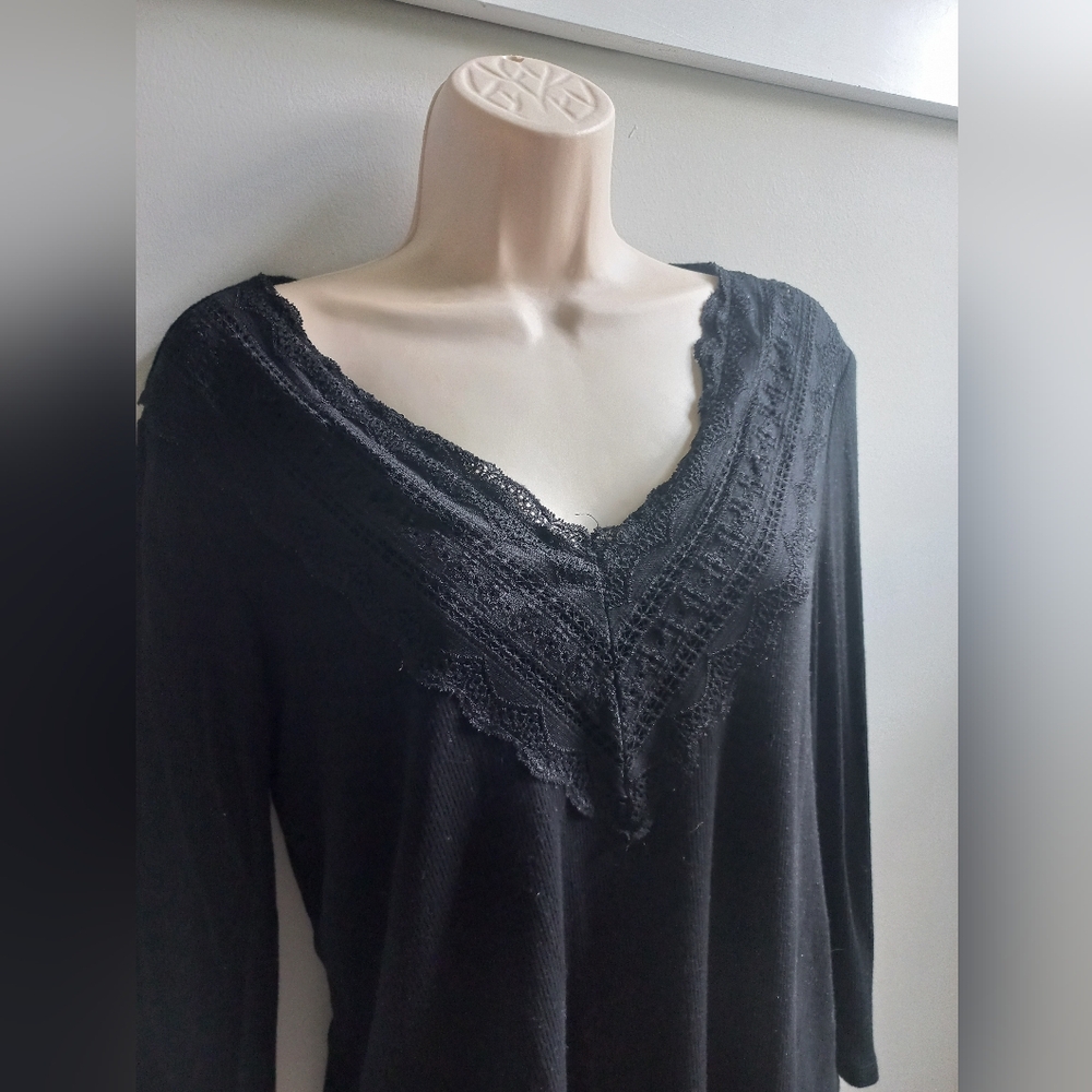 Elegant Black Lace Trim Shirt